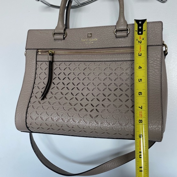 Kate Spade purse, top handle and cross body strap, cut out lace design on front - Picture 3 of 12